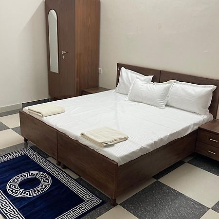 Shrinath Residency 호텔 그레이터 노이다 외부 사진